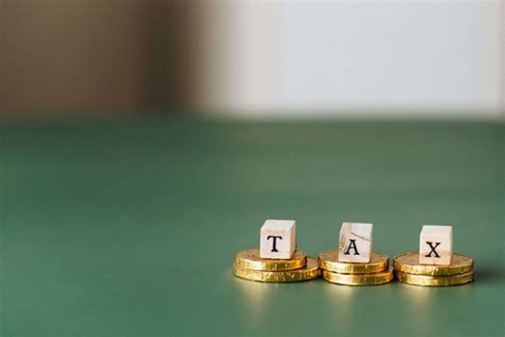 Are corporations subject to final tax?