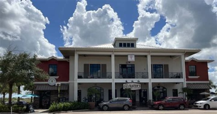 Is an LLC the same as a franchise?